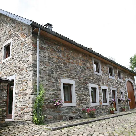 Quaint With Sauna In Walk